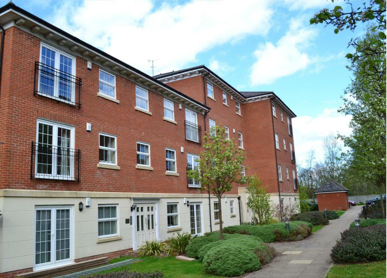 2 Bed 2 Bath At Jago Crt In Newbury - Free Allocated Parking Eksteriør bilde